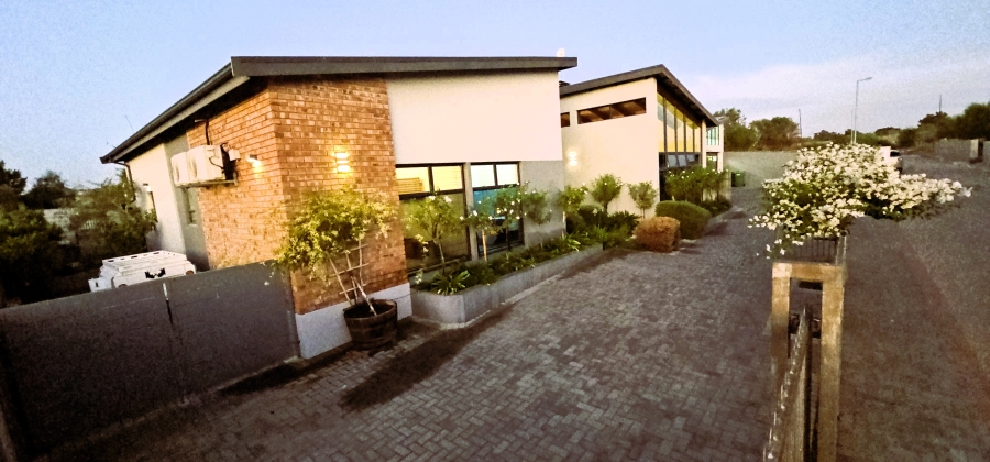 3 Bedroom Property for Sale in Hopefield Western Cape